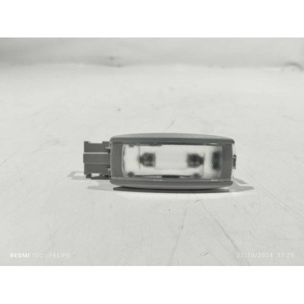 Luz Cortesia Quebra Sol Volkswagen Nivus Confortline 2022