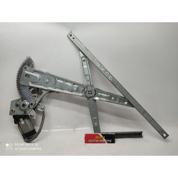 Máquina De Vidro Dianteira Direita Nissan March