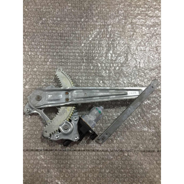 Máquina De Vidro Traseiro Nissan March 2017