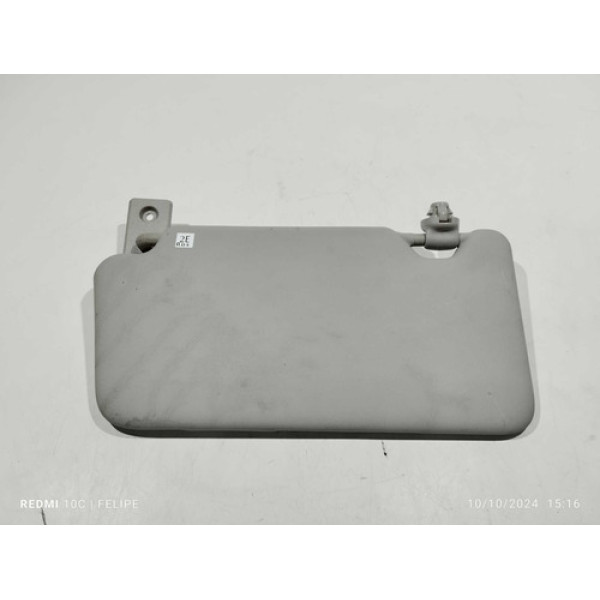 Quebra Sol Esquerdo Nissan Versa 2015