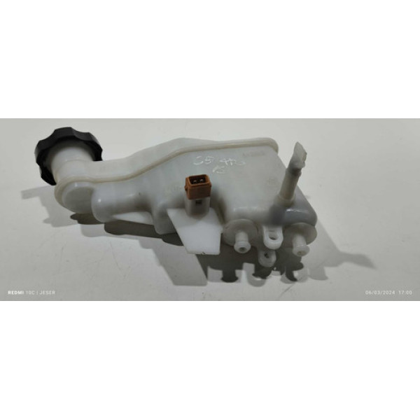 Reservatório Fluido De Freio Kia Cerato 2015