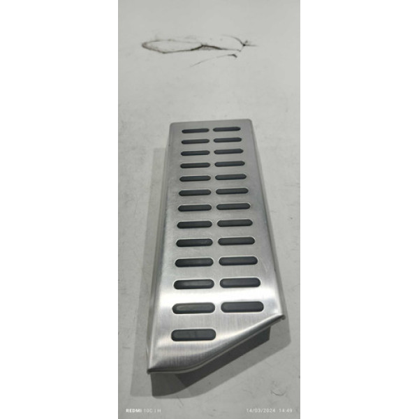 Pedaleira Apoio Pé Motorista Kia Cerato 2017