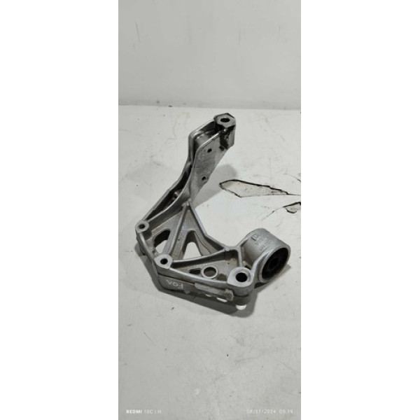 Suporte Dianteiro Direito Fox 1.0 2013 (trocar Bucha) Cinza