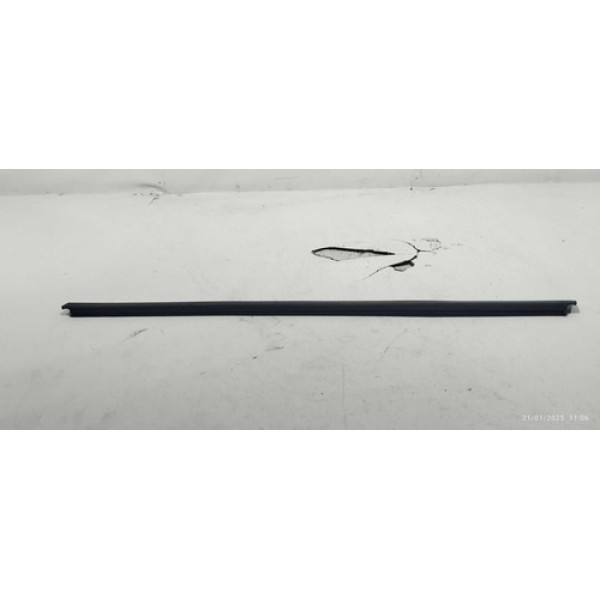 Pestana Externa Dianteira Esquerda Fiat Mobi 2023 Preto