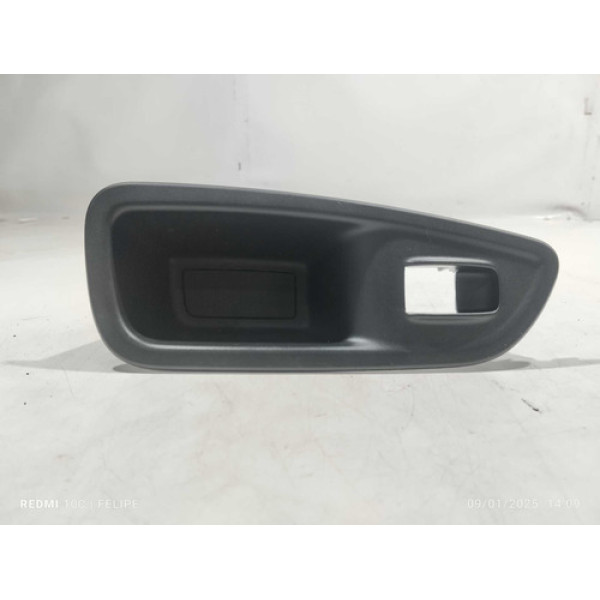 Puxador Porta Moldura Botão Traseiro Esquerdo Fiat Argo 2019 Preto
