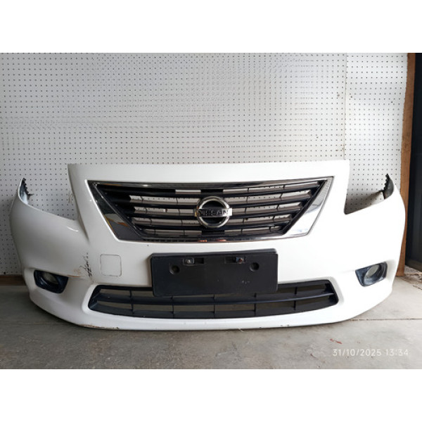 Parachoque Dianteiro Nissan Versa 2014 Branco