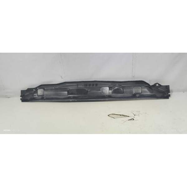 Grade Inferior Da Churrasqueira Ford Focus 2016 Brilhante