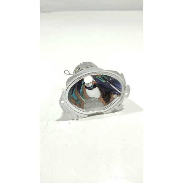 Suporte Trava Farol Esquerdo Audi A3 Sportback 2014