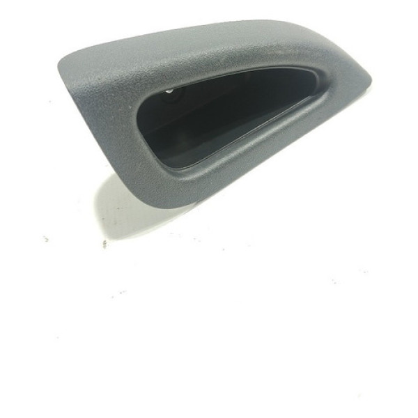 Puxador De Porta Dianteiro Direito Nissan Versa 2015