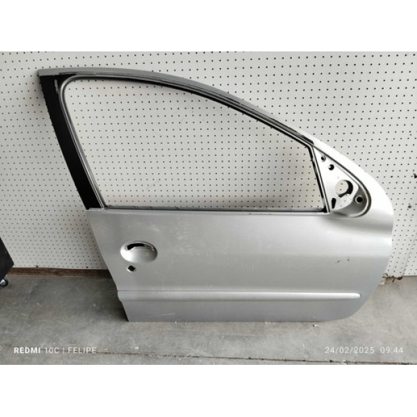 Porta Dianteira Direita Peugeot 207 Passion 1.4 2010 Dianteira Direito Cinza