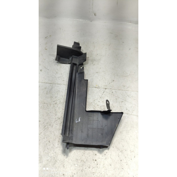 Moldura Lado Esquerdo Radiador Nissan Tiida 2008-2011