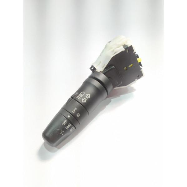 Chave Seta Faróis Nissan Tiida Hatch 2012 