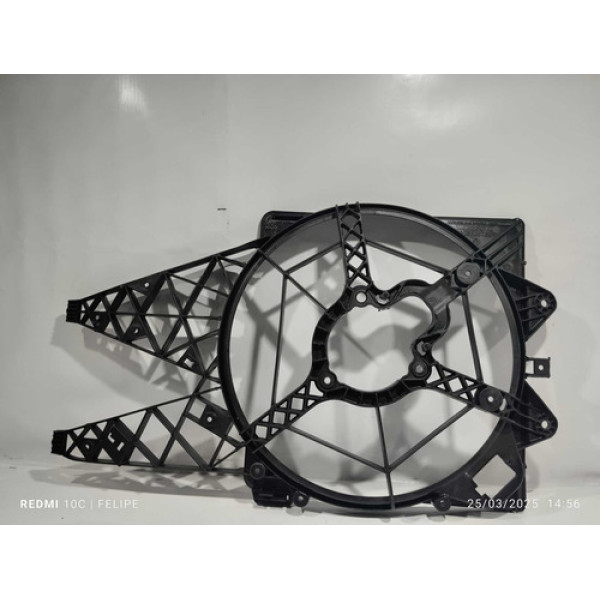 Defletor Da Ventoinha Fiat Bravo Sporting 1.8 Aut 2013