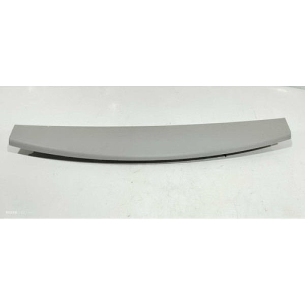 Acabamento Tampa Porta Malas Chevrolet Captiva 2010