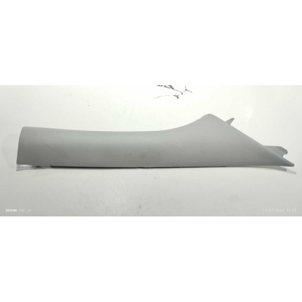 Acabamento Coluna Lado Direito Hyundai Tucson 2014