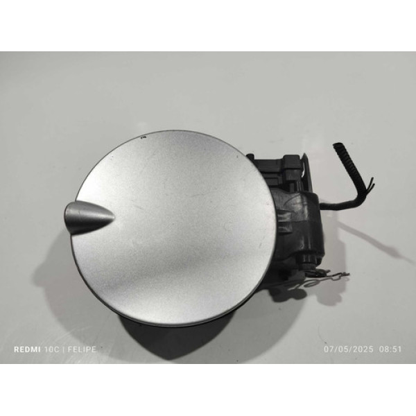 Tampa Portinhola Combustível Prisma 2015/2018 1.0 Com Trava Prata