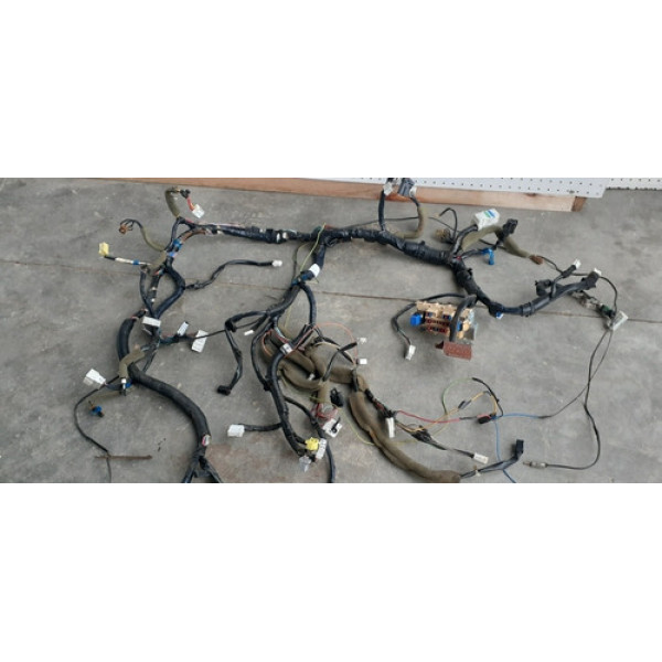 Chicote Do Painel Nissan Tiida 1.8 Gas. Manual 2007 À 2011