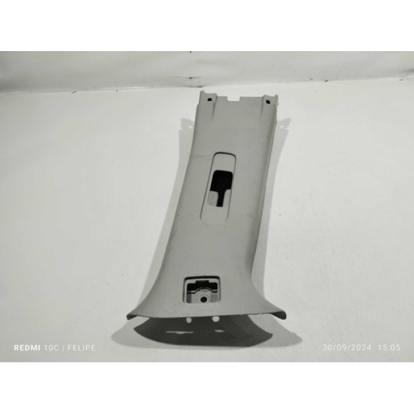 Moldura Superior Coluna Direita Nissan Sentra 2015 Bege
