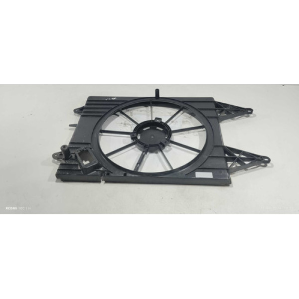 Defletor Da Ventoinha Volkswagen Voyage 1.6 2014 Com Ar