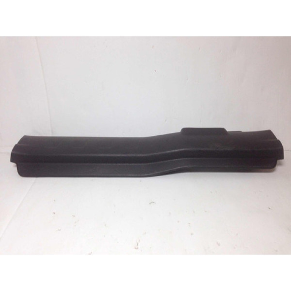 Soleira Porta Dianteira Esquerda Suzuki Grand Vitara 2013