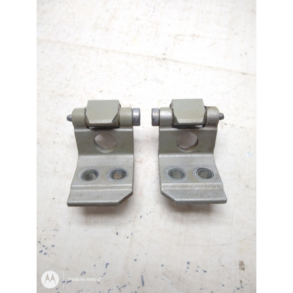 Dobradiça  Dianteira Direita Peugeot 206/207 4/2 Porta