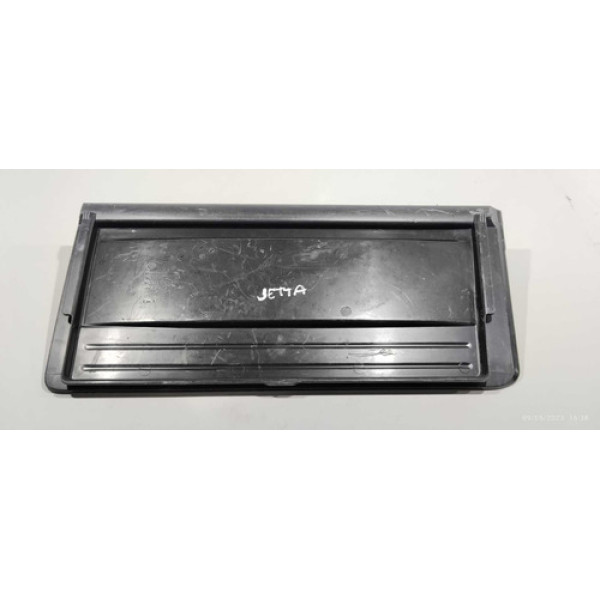 Tampa Lateral Direita Porta Malas Jetta 2008 Preto