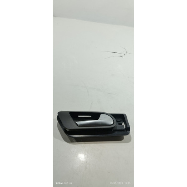 Maçaneta Interna Dianteira Direita Volkswagen Tiguan  2010 Dianteira