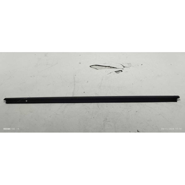 Pestana Externa Traseira Direita Volkswagen Voyage 2014 Preto