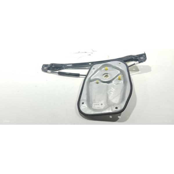 Máquina De Vidro Traseiro Direito Vw Jetta 2008