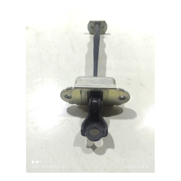 Limitador De Porta Traseira Direita Nissan Livina 2014 