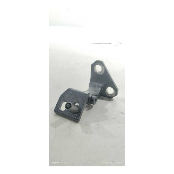 Dobradiça Superior Porta Dianteira Direita Vw Jetta 2008