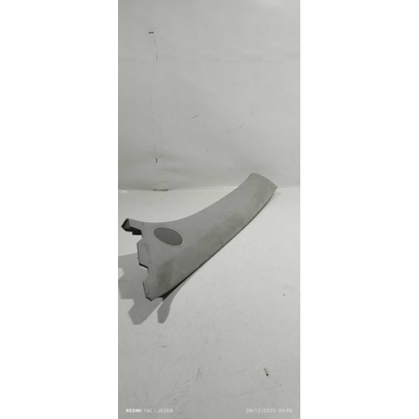 Acabamento Coluna Lado Esquerdo Volkswagen Amarok 2013