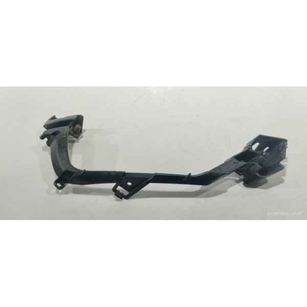 Suporte Do Farol De Neblina Direito Volvo Xc9 2016/2019 Preto