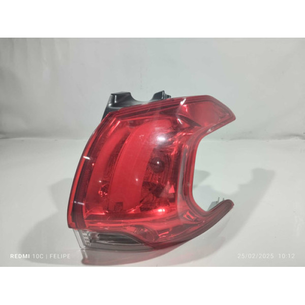 Lanterna Direita Peugeot 2008 1.6 Aut 6 Marchas 2019 Direito/passageiro Vermelho