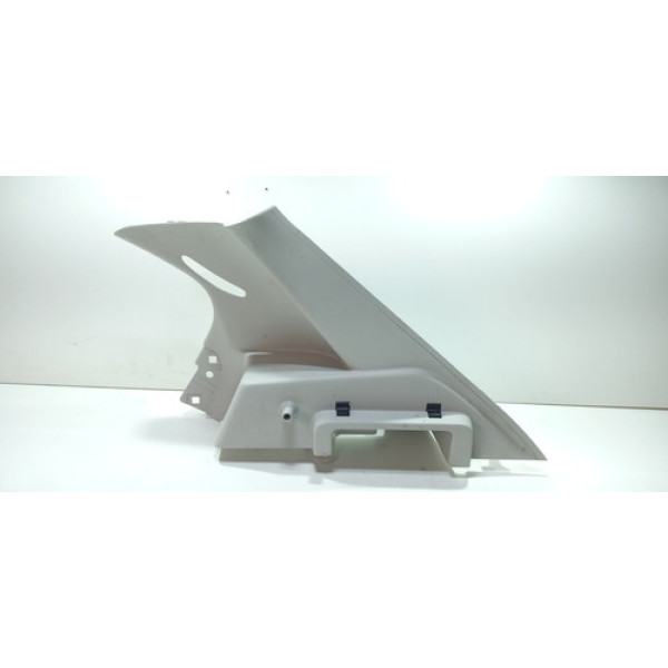 Moldura Suporte Tampão Traseiro Direito Chevrolet Onix 2017