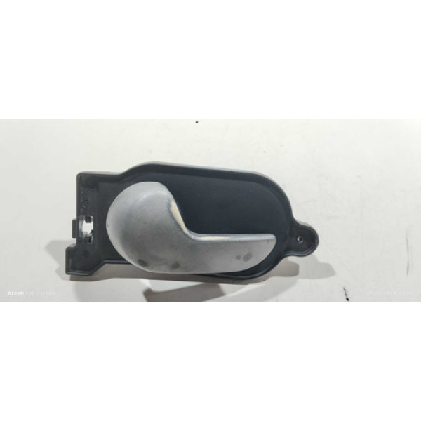 Maçaneta Interna Dianteira Traseira Esquerda Fiesta 2011 Dianteira