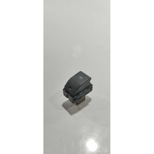 Botão Do Vidro Elétrico Traseiro Direito Volkswagen Fox 2013