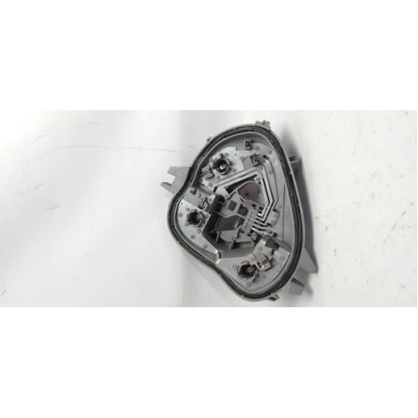 Circuito Soquete Lanterna Traseira Esquerda Peugeot 208 2013