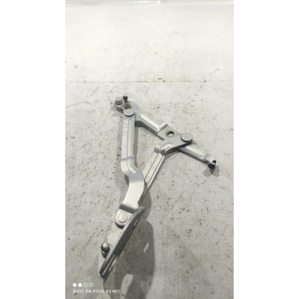 Dobradiça Lado Direito Tampa Traseira Vw Passat 1998 A 2000