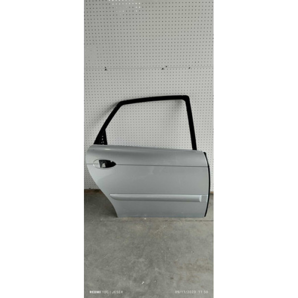 Friso Porta Traseira Direita Citroen C5 2004 Traseira Direita Prateado