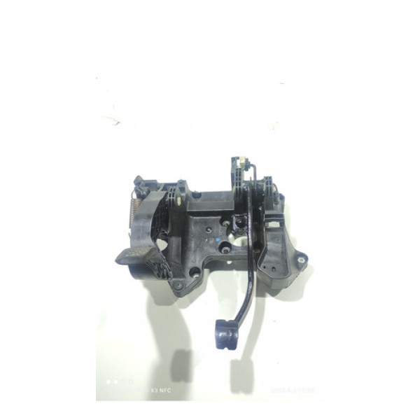 Pedal De Freio E Embreagem Chevrolet Onix Lt 1.4 2017-2019 R