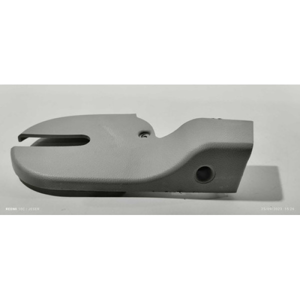 Moldura Do Banco Dianteiro Direito Chevrolet Captiva 2012