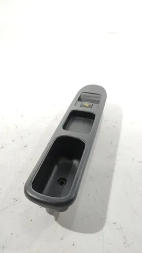 Botão Moldura Vidro Dianteira Direita Peugeot 307 2007