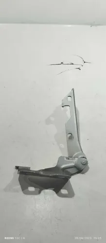 Dobradiça Do Capô Lado Esquerdo Renault Clio 2002