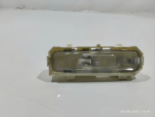 Lampada Da Alça Do Teto Traseira Direita Fiat Toro 2021