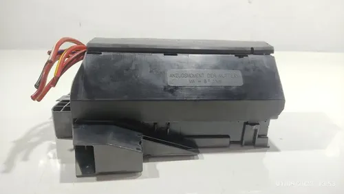 Caixa De Fusíveis Mercedes Benz  B200 A 200 2005