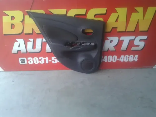 Forro Porta Traseira Esquerda Nissan Versa 2014