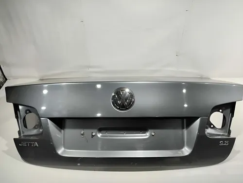 Tampa Traseira Porta Malas Volksw Jetta 2.5 Autom 2007/2010 Cinza