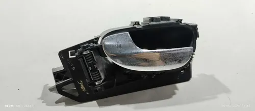 Maçaneta Interna Traseira Esquerda Peugeot 307 2010 Traseira