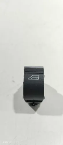 Botão Do Vidro Elétrico Traseiro Esquerdo Ford Focus 2016